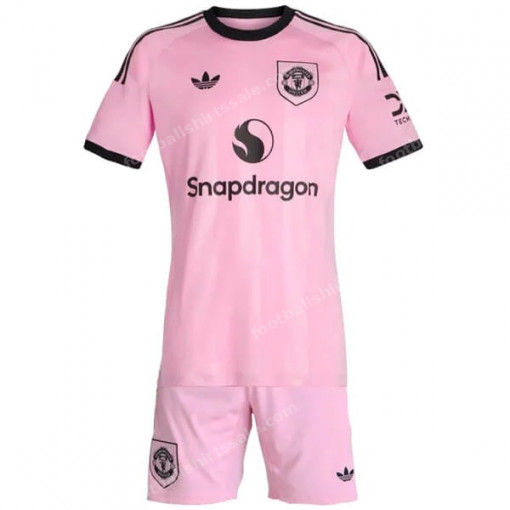 Manchester United Goalkeeper Pink Kids Football Kit 25/26